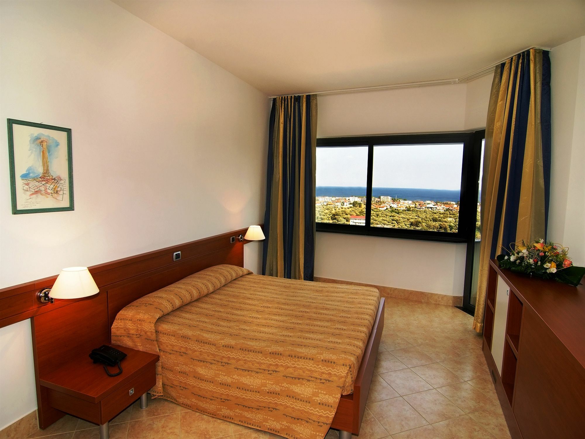 Park Hotel Mirabeau Монтепаоне Екстериор снимка