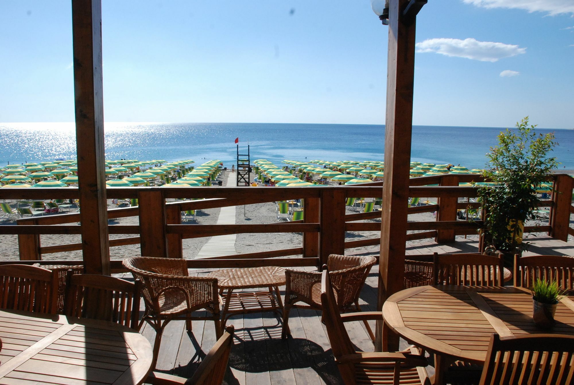Park Hotel Mirabeau Монтепаоне Екстериор снимка