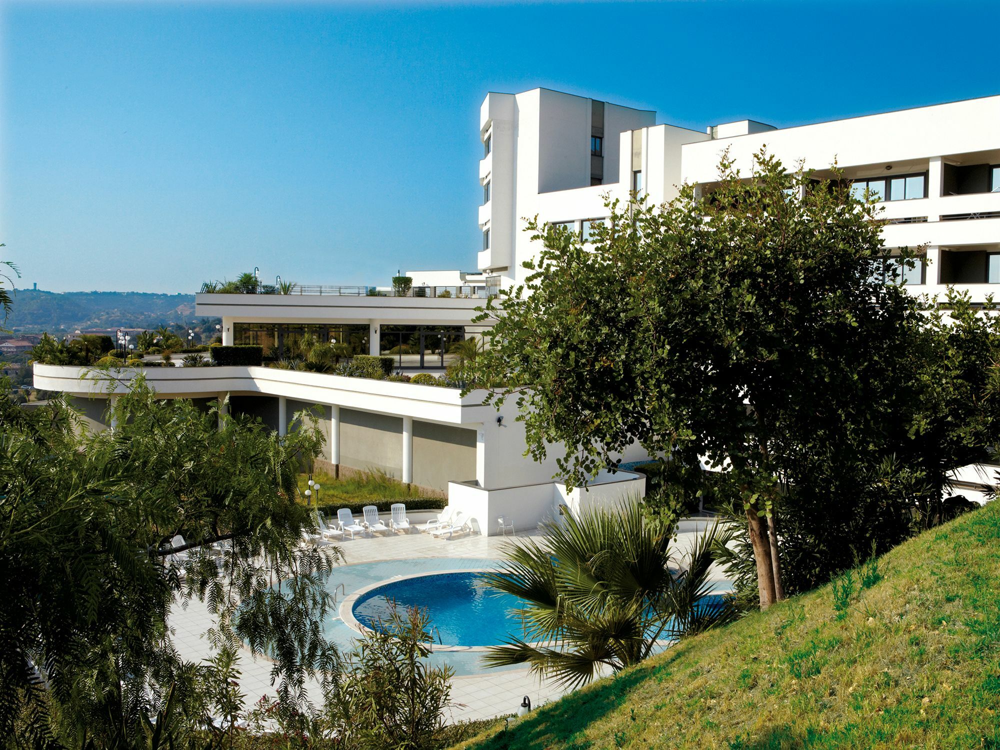 Park Hotel Mirabeau Монтепаоне Екстериор снимка